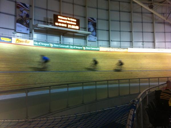 mark_js's tweet image. They're going so fast it's blurry. #badcamera #ridethedrome