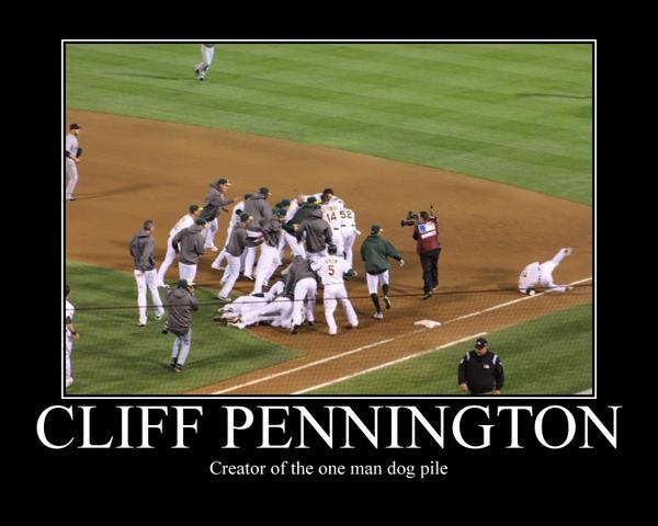 BMcCarthy32's tweet photo. thanks to @sniff009 for taking this pic and also to Cliff for being a goofy idiot http://t.co/dRiAfHCi