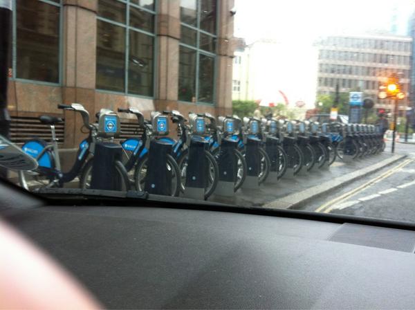BIGJC73's tweet image. See the Barclay's Cycles are Popular!! Errhh Not!! #lazyasses