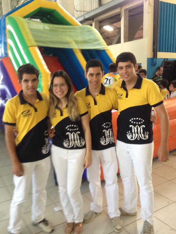 GERG2012's tweet photo. O pessoal do Grêmio na grande comemoração do dia das crianças. Foi show!!! http://t.co/O8fQpRTX