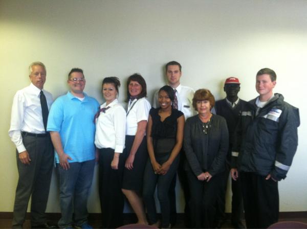 AbgRisa's tweet photo. @RollingPride Denver Milestone meeting.  Great new hires getting their Go On! http://t.co/rgnsUayz