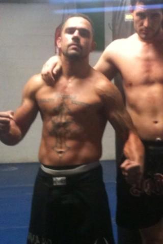 rawdeal04's tweet photo. Off to the gym . Training hard , feeling like concrete , better yet like double pressed steel , lovin it ! http://t.co/EQ96UCQ4