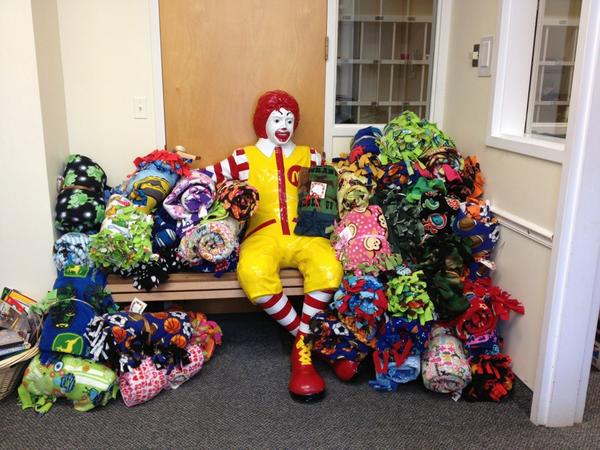 TWPBaltimore's tweet image. Load of blankets just dropped of to the Ronald McDonald House of Baltimore #TheWelcomeProject @RMHC