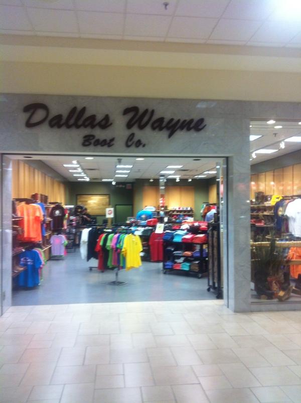 DallasWayneBoot's tweet image. New store!