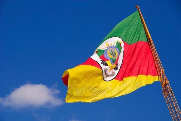 GregoriReal's tweet photo. Minha homenagem ao meu pago,porque o Rio Grande me criou. http://t.co/dxuscKQN