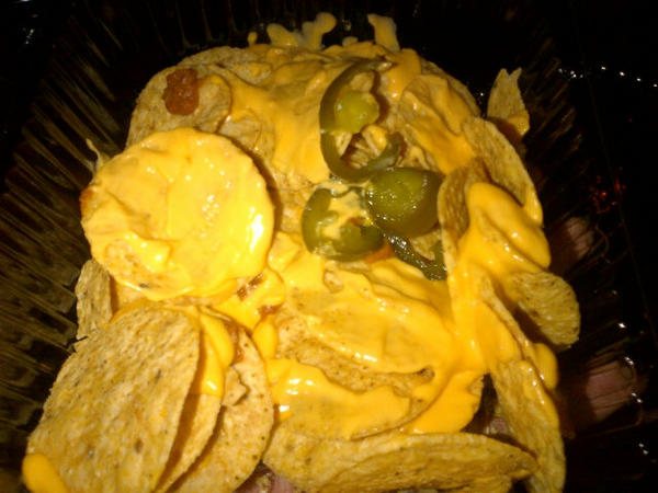LivingLeeLife's tweet image. Late night nachos #satisfication