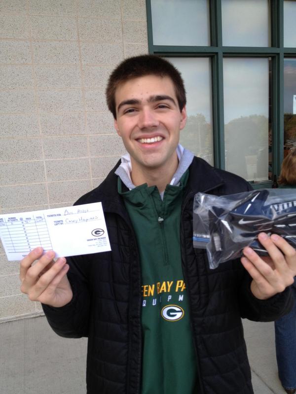CPTHREEOH's tweet image. #packergame