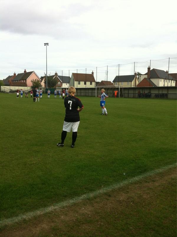 marty_d15's tweet photo. The other half playing for Colchester Ladies today. @paigeshorten #fit http://t.co/XcqAm7Yw