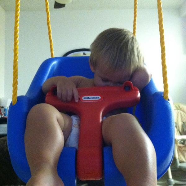 lamnnes's tweet photo. This is why I hung a swing in my house! #NFL #football #babysitting http://t.co/KPkm2Zzl
