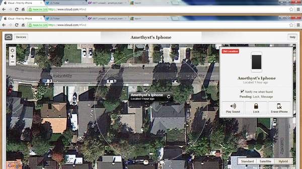 meeezietaughtem's tweet photo. @tashamacccK u dnt see it on the house? http://t.co/uV7jfKwy