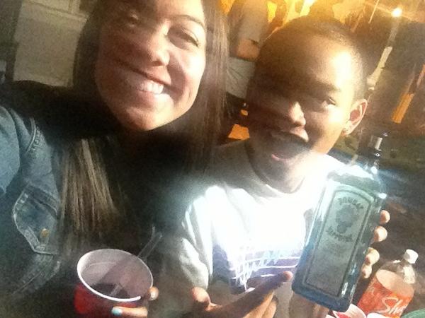 Mattt_Garcia's tweet image. Fucks witt us! @breannacatalina #bombaysippin