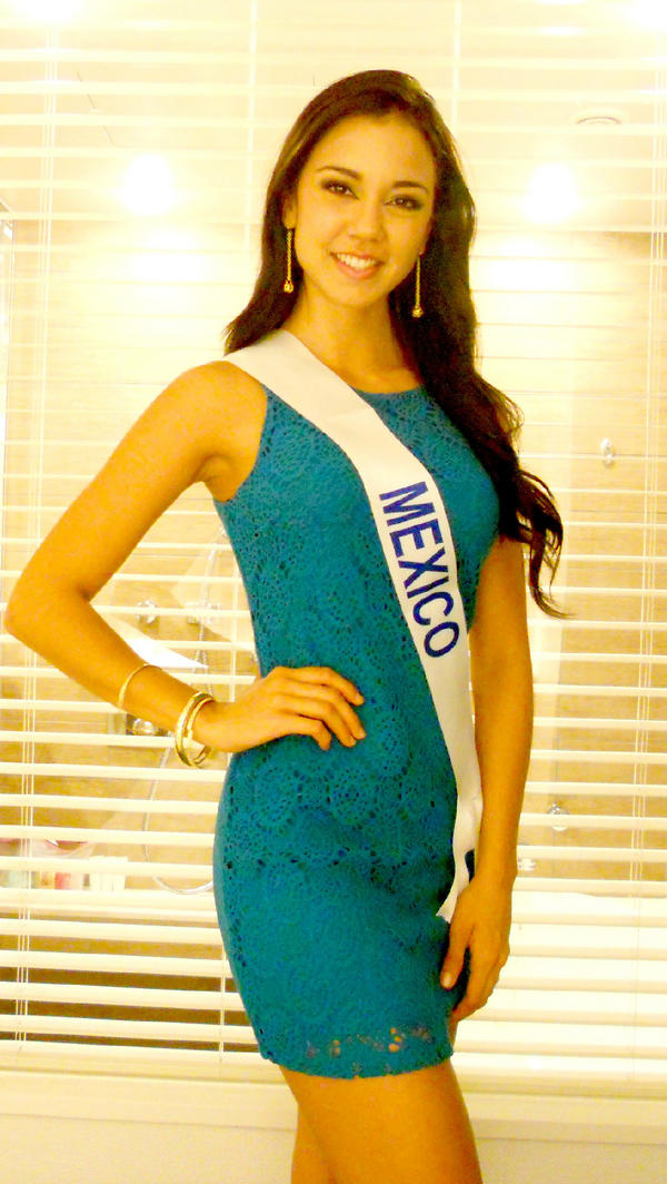 *** Pageant-Mania Coverage MISS INTERNATIONAL 2012 *** A4HYpsDCAAIrSBg