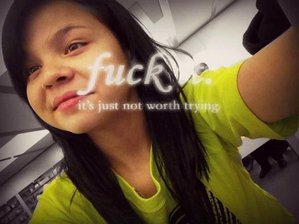 selfmadexo's tweet photo. fuck it, it's just not worth tryinq </3 http://t.co/ZOVZNxQS