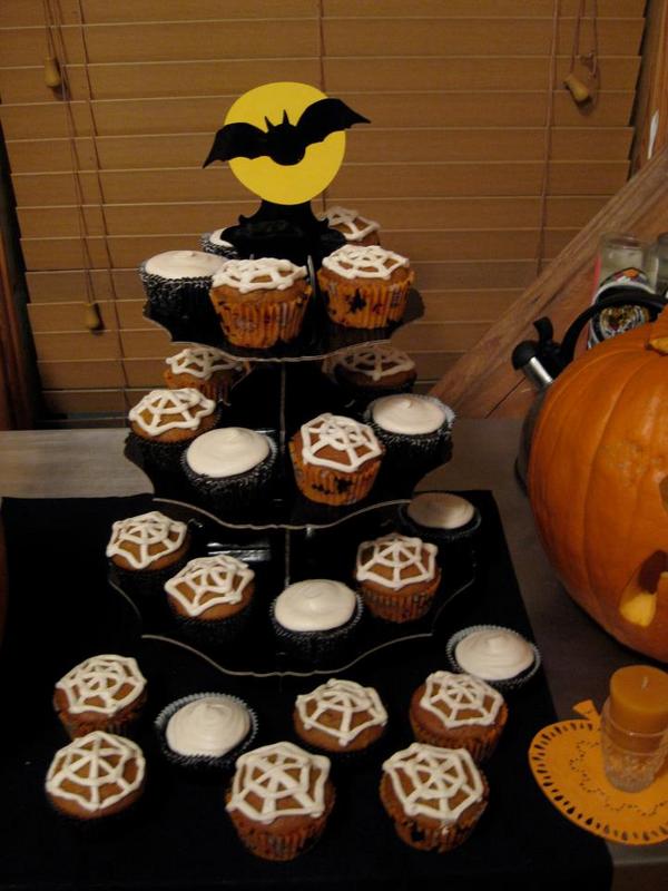 fatbottombakery's tweet photo. We can't believe it's October already! Start thinking about the Fall treats you want to eat &amp; get in touch with FBB! http://t.co/PPkUk8GG