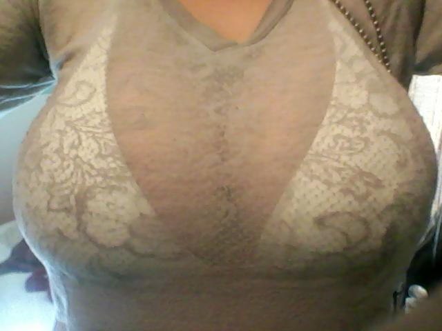 Crossing my eyes and dotting my t's... lol http://t.co/VVRbCrM6