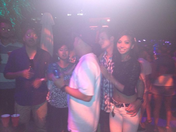 Candid!!! Lol http://t.co/uHJ4o6jR<a href="/tag/xxxmas"class="tags"><span>#xxxmas</span></a><a href="/tag/rosieradeva"class="tags"><span>#rosieradeva</span></a>