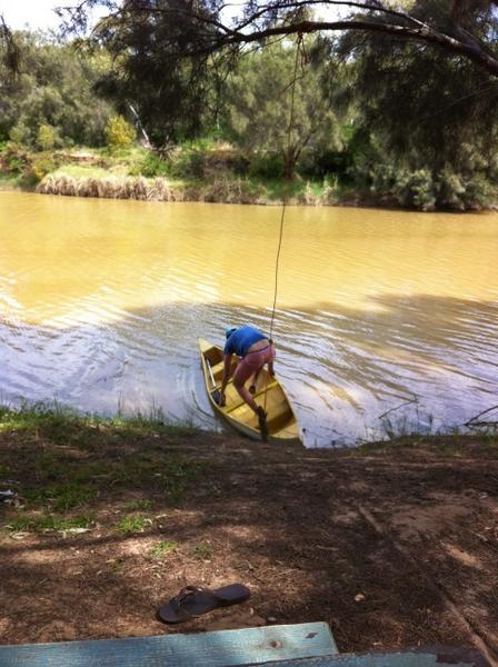 EmmaCrozza's tweet photo. @DavidDoy almost started in the drink.... Good recovery http://t.co/Zvp7Q9e4