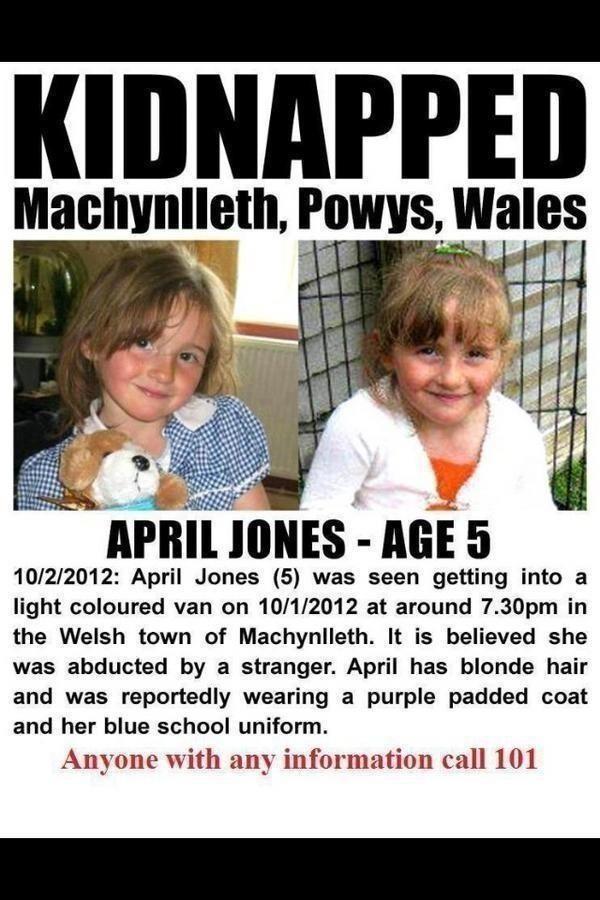 c_shauna's tweet photo. Really hope this lil girl is found safe and well #heartbreaking #AprilJones 💛💙💜 http://t.co/ngFFaFZI