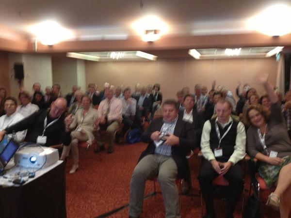pimzwaan's tweet photo. Volle zaal bij #KANAConnect Meten is weten! Leuk verhaal samen met Flora van gem Den Haag #KANASoftware #Trinicom http://t.co/fYdXEjG2