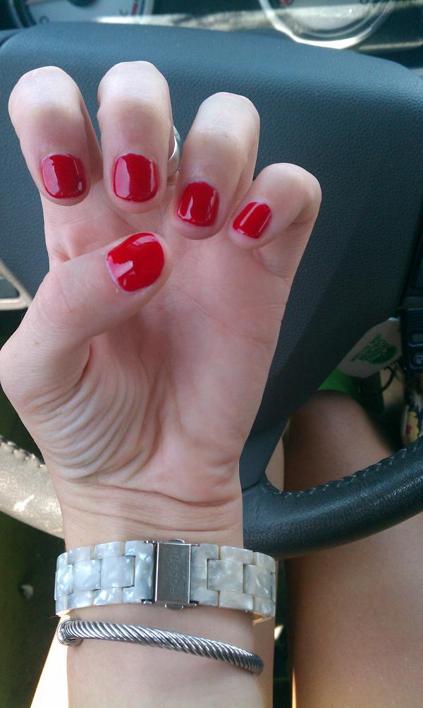 kaitreed's tweet image. Yay fall season colors now! #applered #shellac