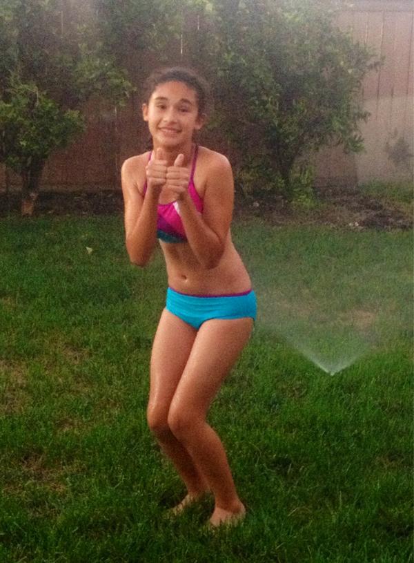 SDQUON's tweet photo. I told my wonderful daughter to shower but to not waste to much water!! This is her bright idea... #mexicanshower http://t.co/Lobqx9tw