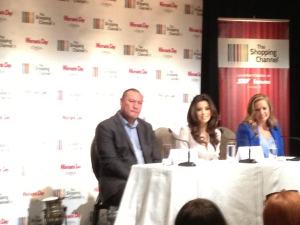 nickoflaherty's tweet image. With @evalongoria at the shopping channel media conference @shopping_nz