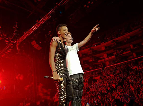 Justin on stage tonight with @officialjaden #NeverSayNever