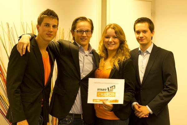 Entrepren_EUR's tweet image. @BoxFromCom great winner of EUR minor Entrepreneurship, proud new participant of Get Started Program at Startup Campus