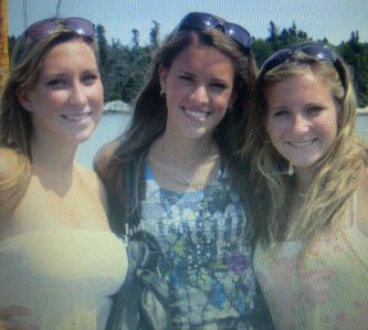 erichbaby's tweet image. @CheyanneMcrich @taylorimola where are the three best friends going next? Out west!?! #sisters #cantwaitforthisweekend