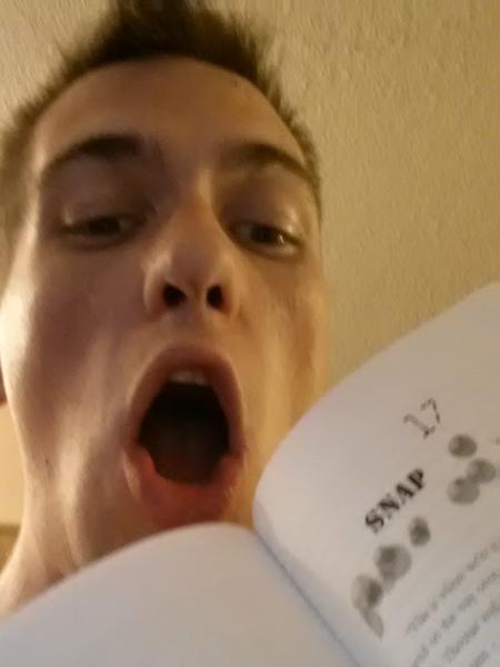 PopeFred's tweet image. Oh Snap! - it&apos;s in paperback #READFoothold