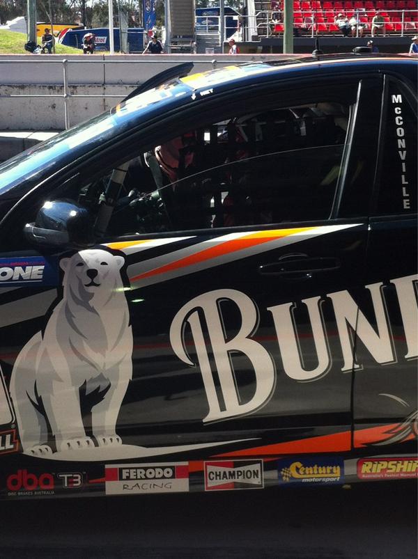 BundyRacing's tweet photo. Cam is straight out of the @holden_racing Commodore and into the @BundyRacing Ute #doubleduties @V8UtesAustralia http://t.co/wLXhTsx7