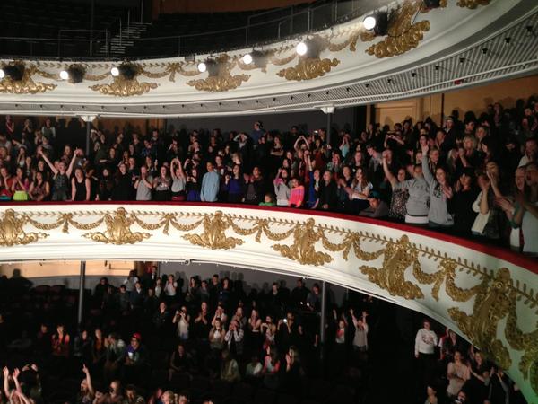 ille5t's tweet image. New Plymouth best crowd yet can Welly do better? #illegal #2levels