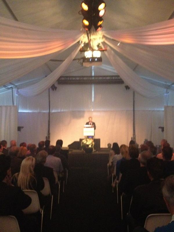 IngDuynisveld's tweet photo. Op dit moment @MarcvanBuijtene aan het woord bij #opening van @VVRecycling http://t.co/XERecfOT