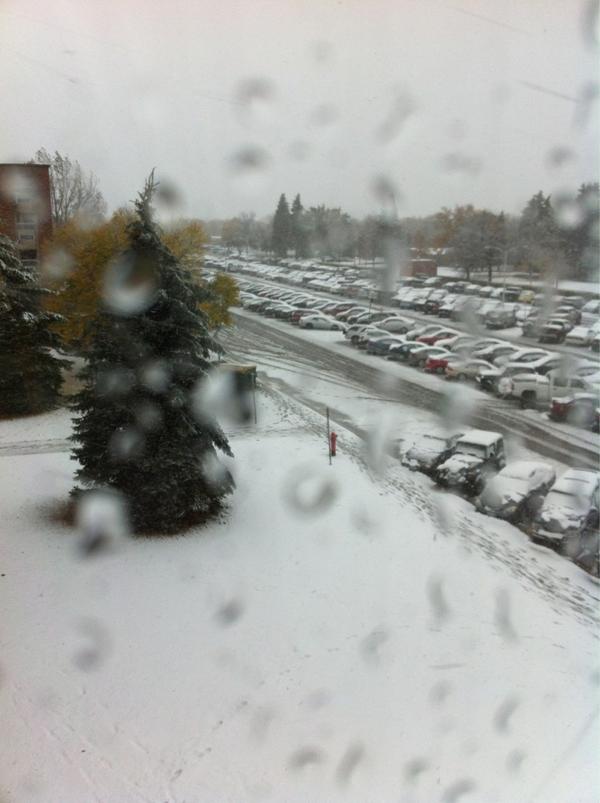 baileymacph's tweet image. And we've reached north pole status... It's only October 4th #UNDproblems