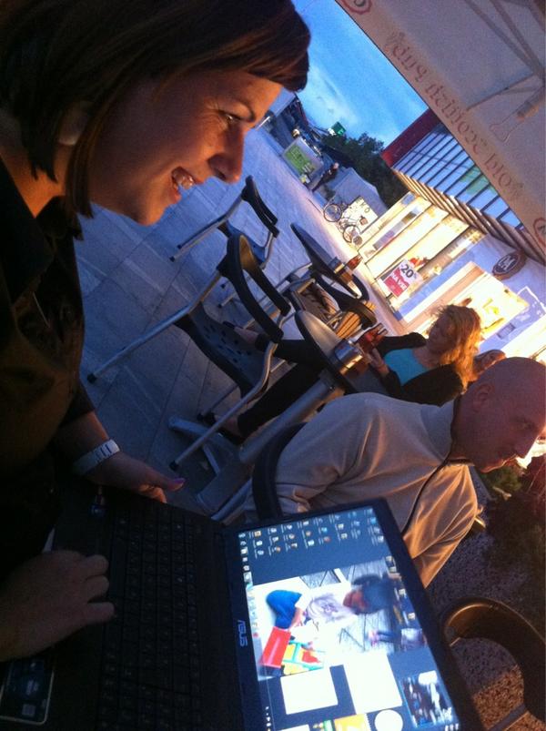bleedingedge_si tweet picture