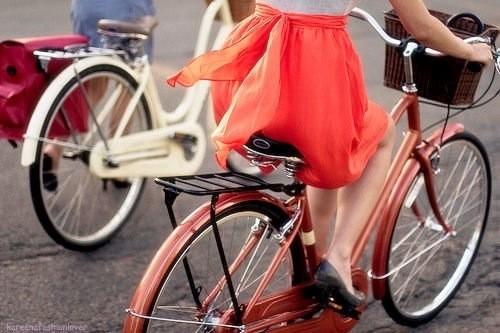 I really would love a high nelly bike,I think there so pretty. #EleganceOnWheels