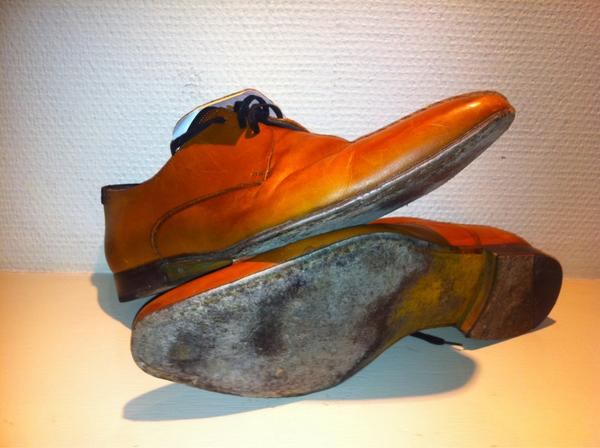 Een paar van bommels hersteld, voor: