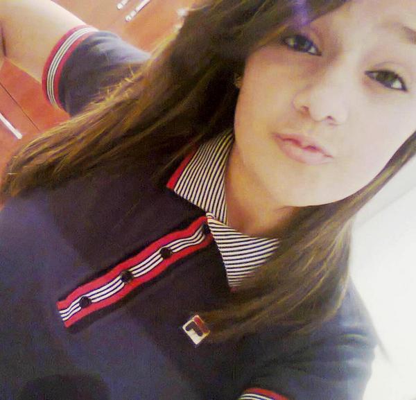 Pergannellys's tweet photo. * Donna_  ---> @marris_rocha  [[; http://t.co/PoiA8kBz