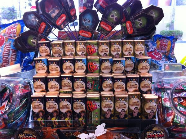 SonyAnimation's tweet photo. These @HotelT candies will make any sweet-fang water! From Dylan’s Candy Bar: http://t.co/D6fi13Ku http://t.co/DZ78vzJx