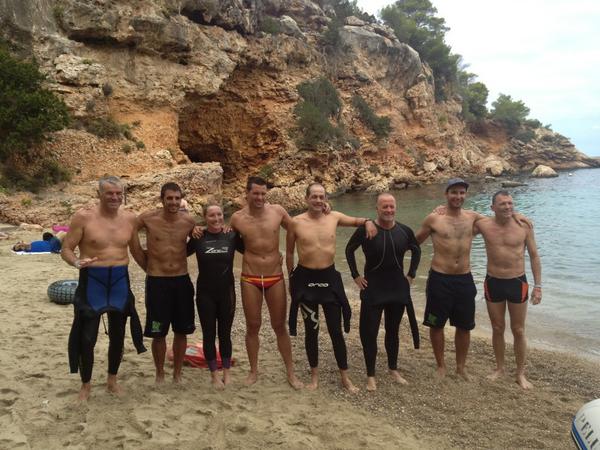 allinyourmindes's tweet photo. Reto conseguido! 5 etapas, 84km, vuelta a nado a Ibiza 2012! http://t.co/ThFqAfYd