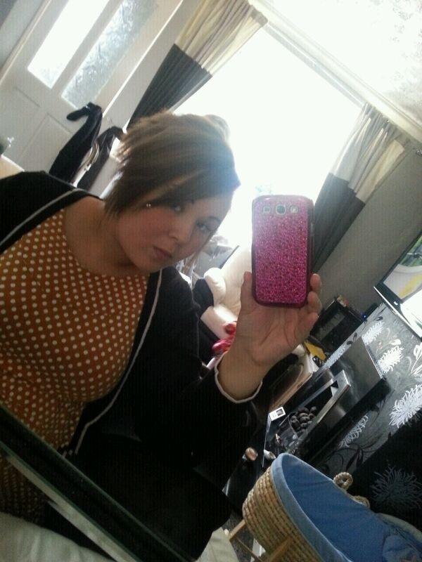 jak_brown's tweet photo. my gawjuss fiance @paigealexabooth #i love you xx http://t.co/ysta2B3X