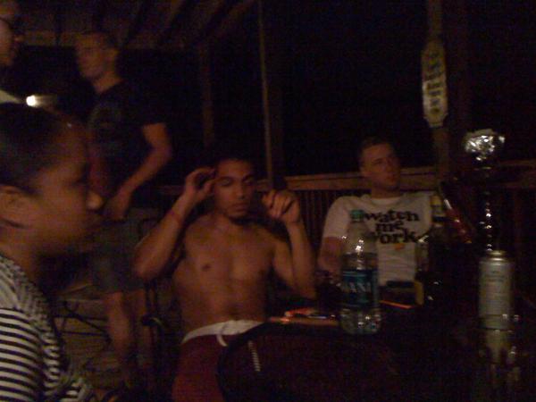 FrankWilder_'s tweet photo. @al_berto ,@lerner_33 ...i see u mia!!!..#good times http://t.co/KWDOL7Nk