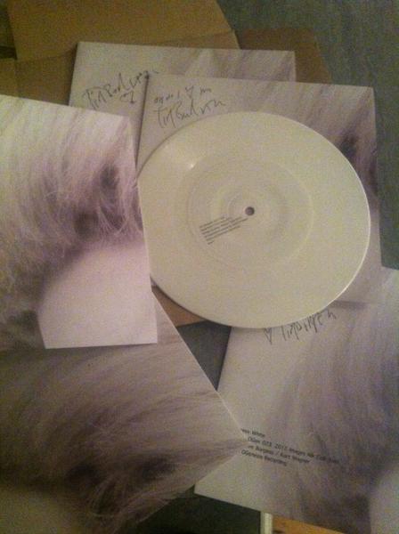 Tim_Burgess's tweet image. Limited edition 500 pressing 7" white vinyl of White. On sale at the gigs. Giving 4 away in an hour. Retweet to bag one