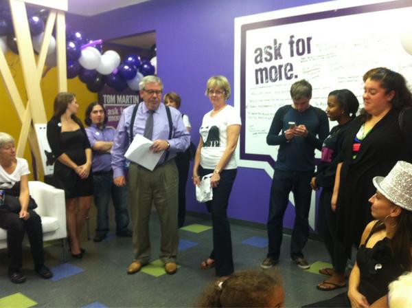 LeanneMarriott's tweet photo. @TomAskForMore telling us about his conversations with @tuxedoparty. Stan pushes a hard bargain! #ask4more  #hrmvotes http://t.co/dh6zwIwu