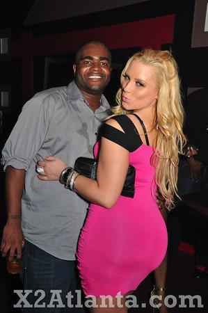 LenaiEnt's tweet photo. Lenai Ent....Exotica Expo..nnnNew Jersey..booth next month.....cum see us @HotWifeStarr @Venetiabella @BadGirlERiCA http://t.co/hoSG8Cpr