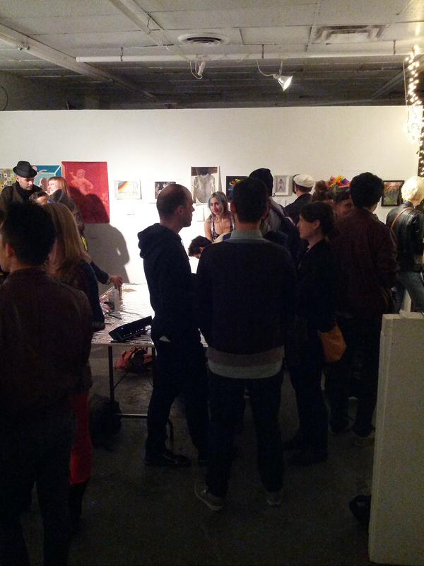TWHProject's tweet photo. Auction happening right now! http://t.co/NV92Ueb