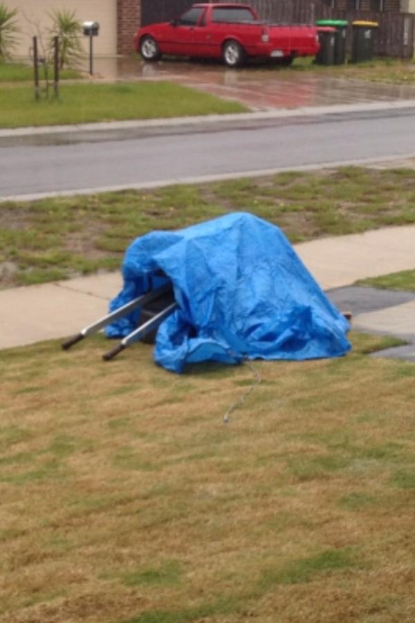 CuppySoutar's tweet photo. Rain on wet concrete.....that's not good right #fuckedup #flippedthebarra #penpusher http://t.co/aWPT882N