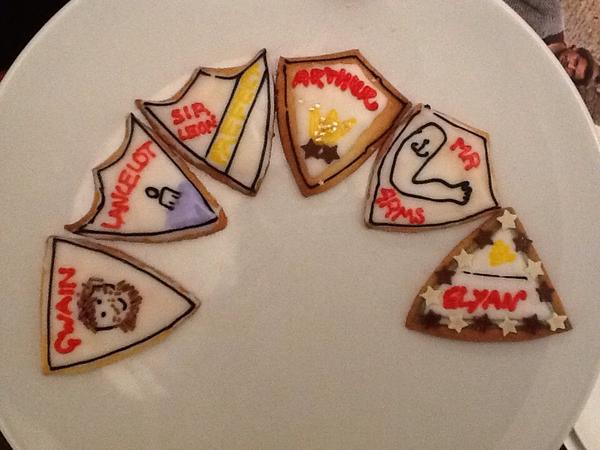 cassiekp's tweet photo. @MerlinOfficial Check out our MERLIN biscuits!!! #MerlinReturns @katelamble http://t.co/HDFXf7Bh