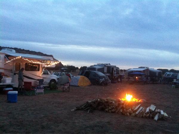 Schlopes's tweet photo. Campsite night before race at #24hrsofMoab #mtb race. Riding for @worldcupdreams 
http://t.co/BR7P2lnL http://t.co/XpUqLKAN