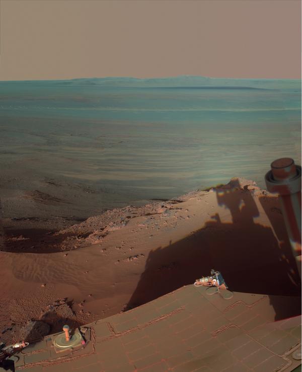 tweetsoutloud's tweet photo. Absolutely stunning view of Endeavour Crater taken by Opportunity. Hope I can look out over that rim one day. http://t.co/v3JD7igL